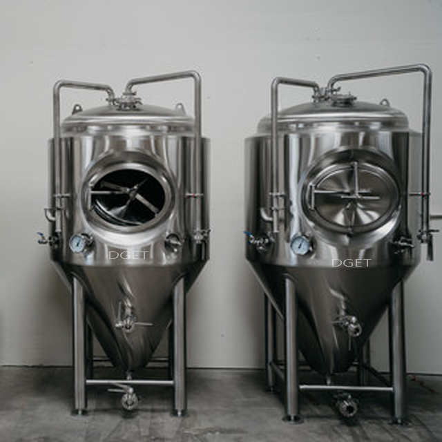 1000L SUS 304 Craft Brewery Сосуд / Пивоваренная Система Индивидуальные Пиво Брожения Бак для Продажи